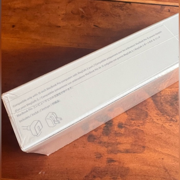 NWT: Apple, MacBook: 85W MagSafe 2 Power Adaptor—Sealed Package - Picture 3 of 4